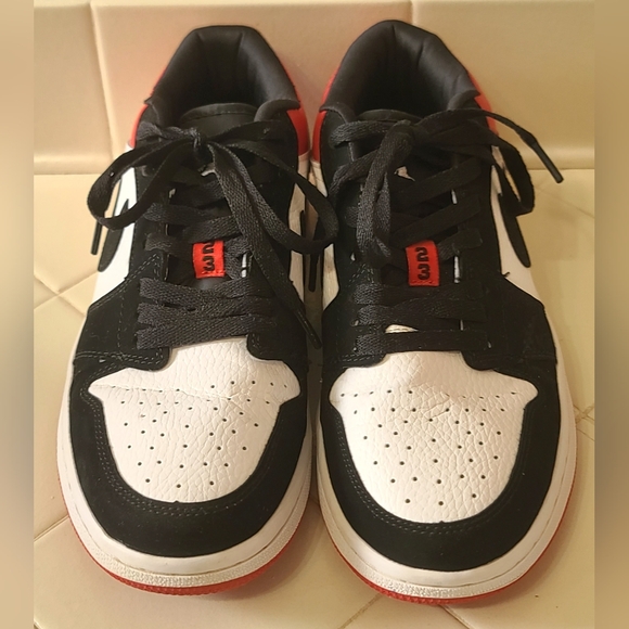 Jordan 1 Low Black Toe (2019) Men\'s Size 8 main image 7